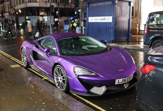 McLaren 570S