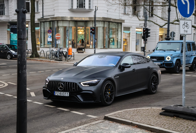 Mercedes-AMG GT 63 S X290