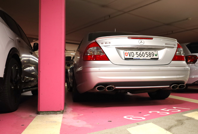 Mercedes-Benz E 63 AMG