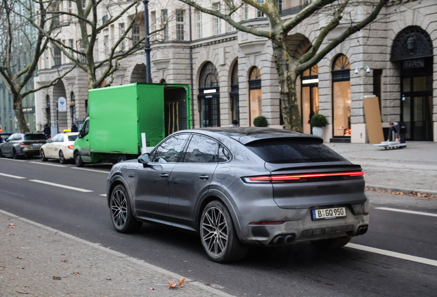 Porsche Cayenne Coupé Turbo E-Hybrid