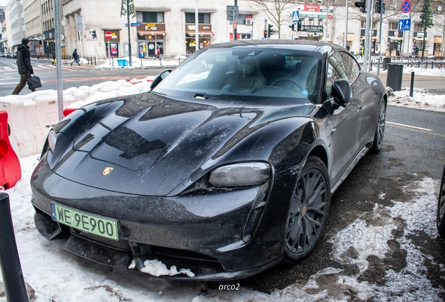 Porsche Taycan Turbo MkI
