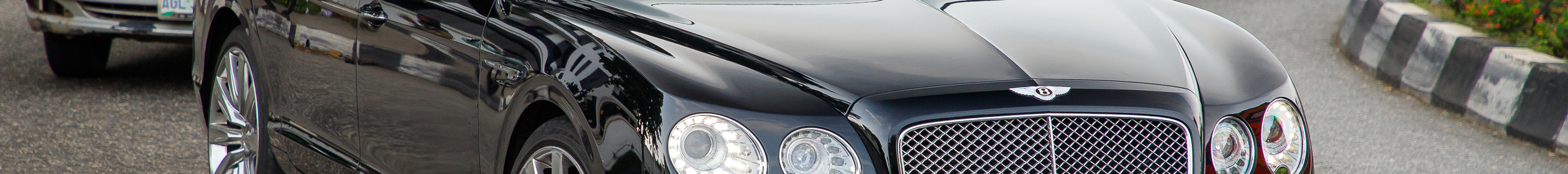 Bentley Flying Spur V8