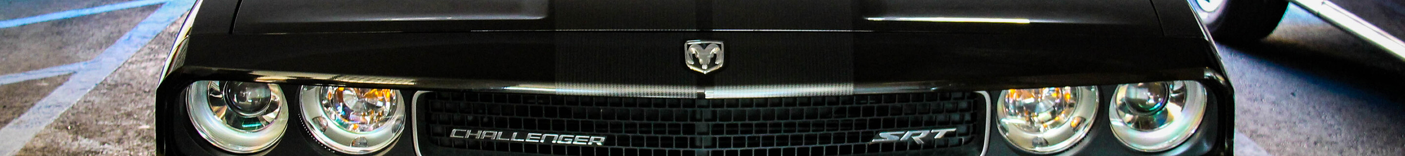 Dodge Challenger SRT-8