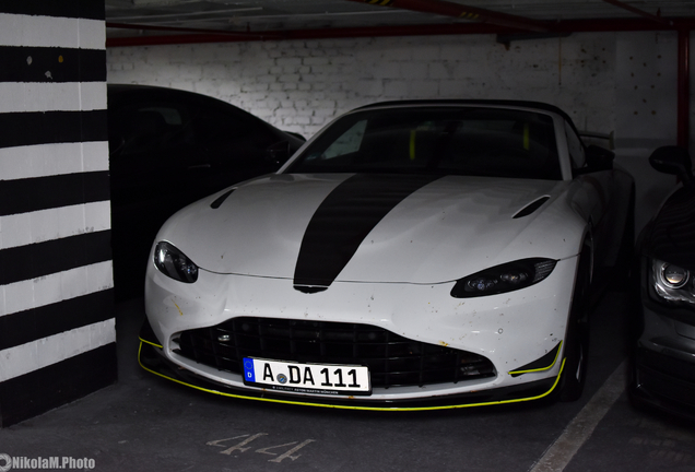 Aston Martin V8 Vantage Formula 1 Edition Roadster
