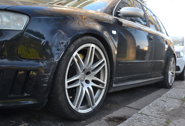 Audi RS4 Avant B7