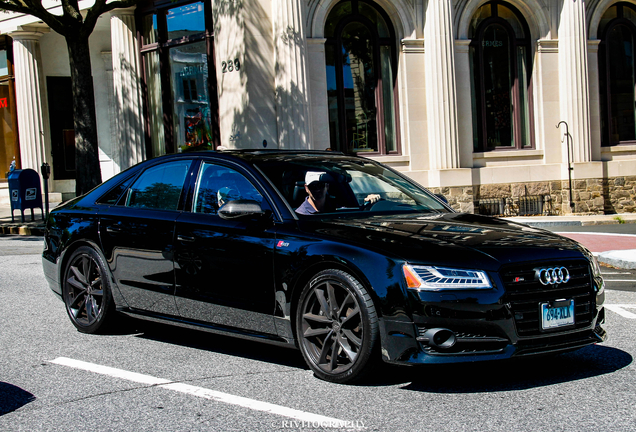 Audi S8 D4 Plus