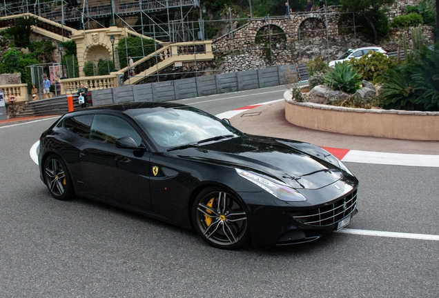 Ferrari FF