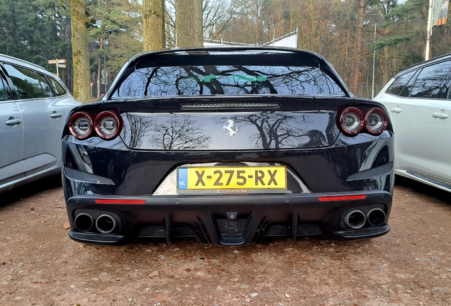 Ferrari GTC4Lusso T
