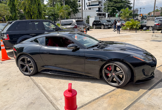 Jaguar F-TYPE R AWD Coupé