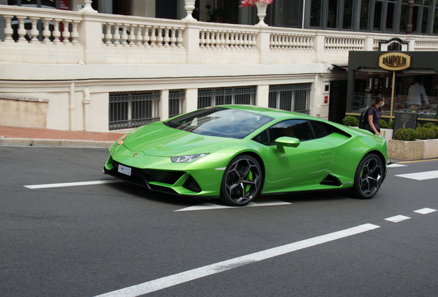 Lamborghini Huracán LP640-4 EVO