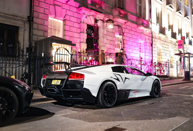 Lamborghini Murciélago LP670-4 SuperVeloce