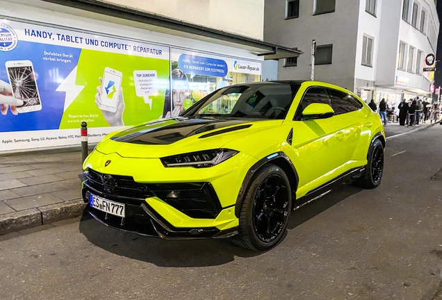 Lamborghini Urus Performante