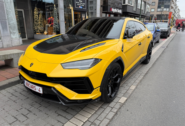 Lamborghini Urus Performante