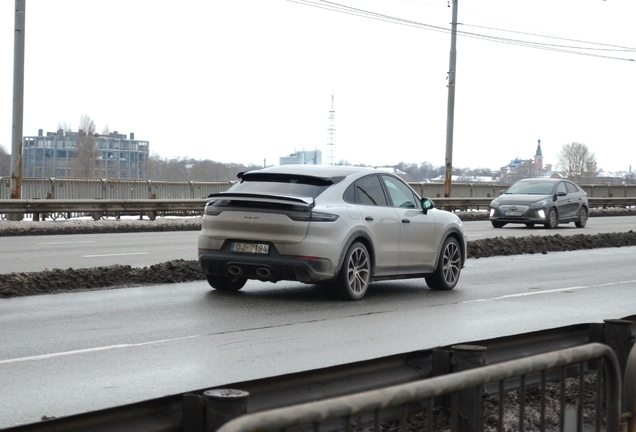 Porsche Cayenne Coupé Turbo GT