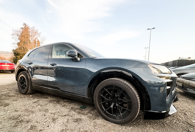 Porsche Cayenne Turbo Electric