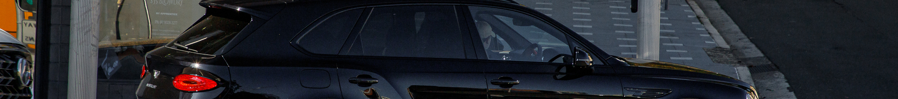 Bentley Bentayga V8 2024