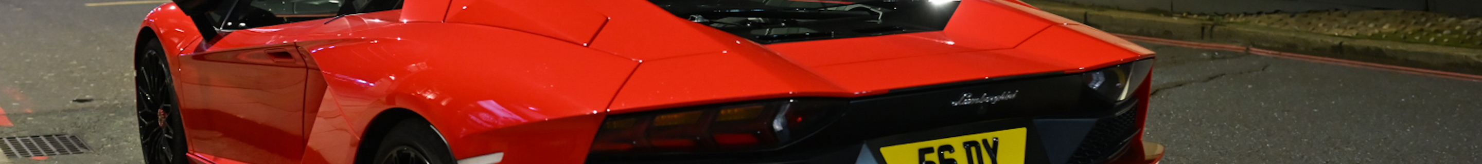 Lamborghini Aventador S LP740-4