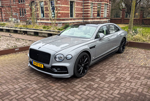 Bentley Flying Spur Hybrid