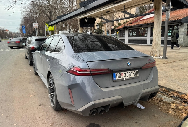 BMW M5 G90