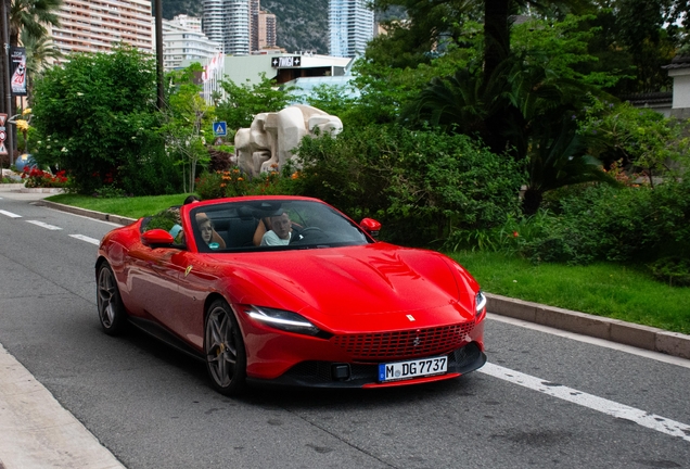 Ferrari Roma Spider