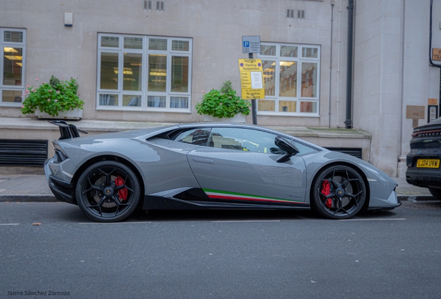 Lamborghini Huracán LP640-4 Performante
