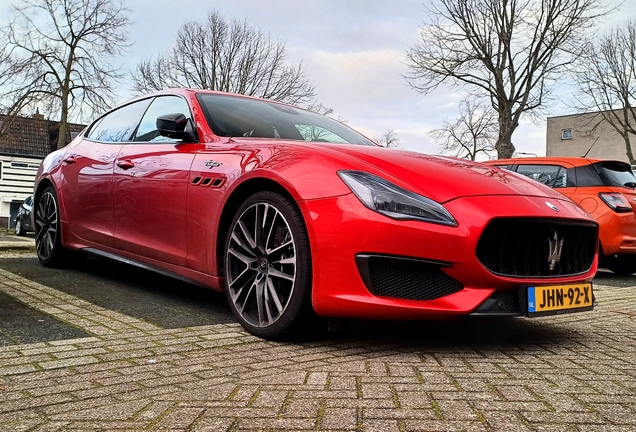Maserati Quattroporte Trofeo