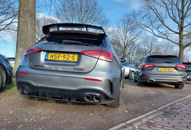 Mercedes-AMG A 45 S W177