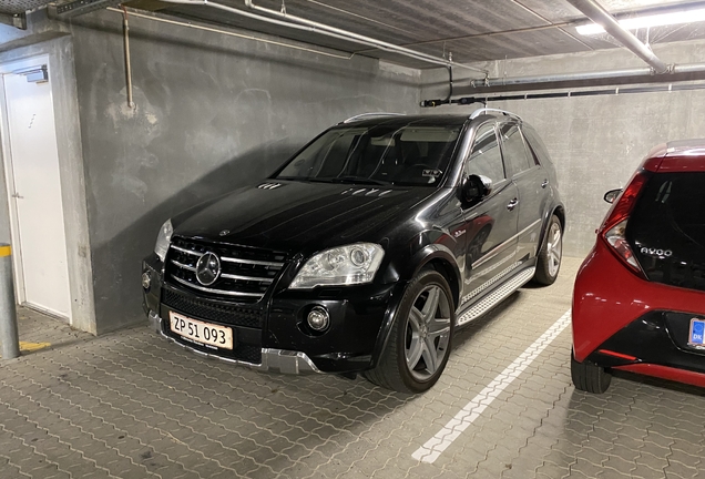 Mercedes-Benz ML 63 AMG W164 2009