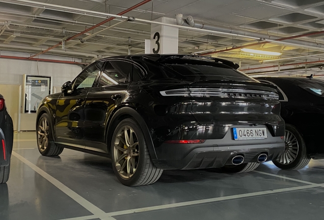 Porsche Cayenne Coupé Turbo E-Hybrid