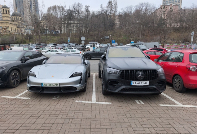 Porsche Taycan Turbo S MkI