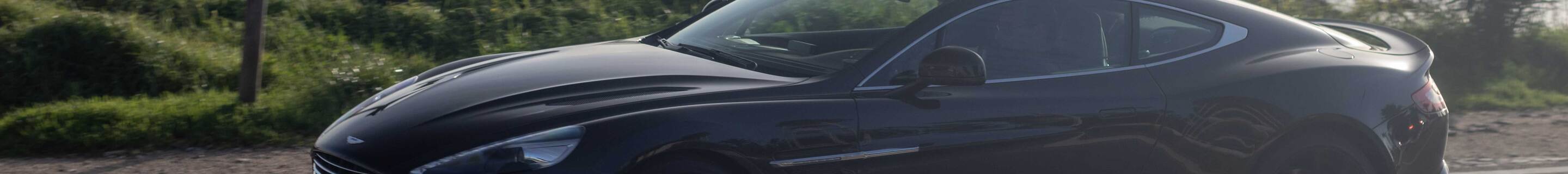 Aston Martin Vanquish S 2017