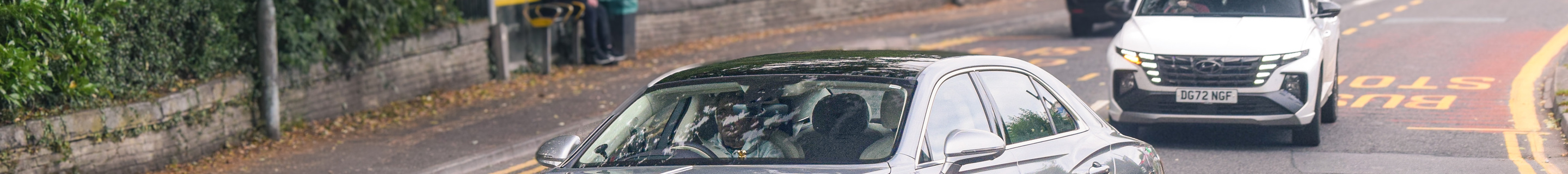 Bentley Flying Spur Hybrid Azure