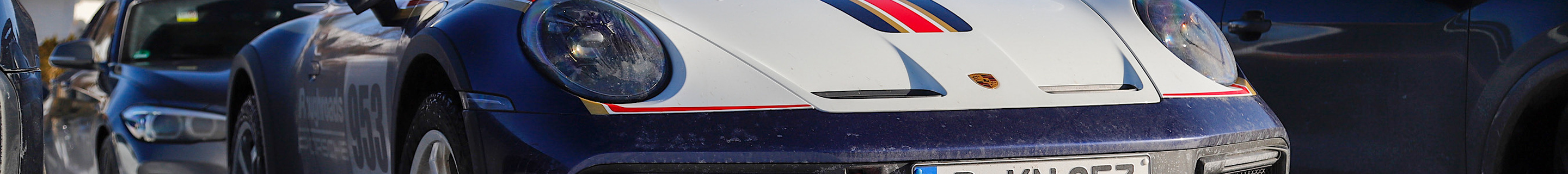 Porsche 992 Dakar