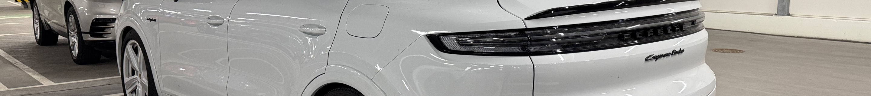 Porsche Cayenne Coupé Turbo E-Hybrid