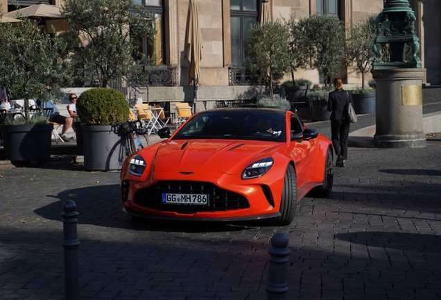 Aston Martin Vantage 2024