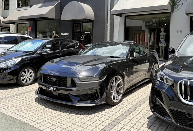 Ford Mustang Dark Horse 2024