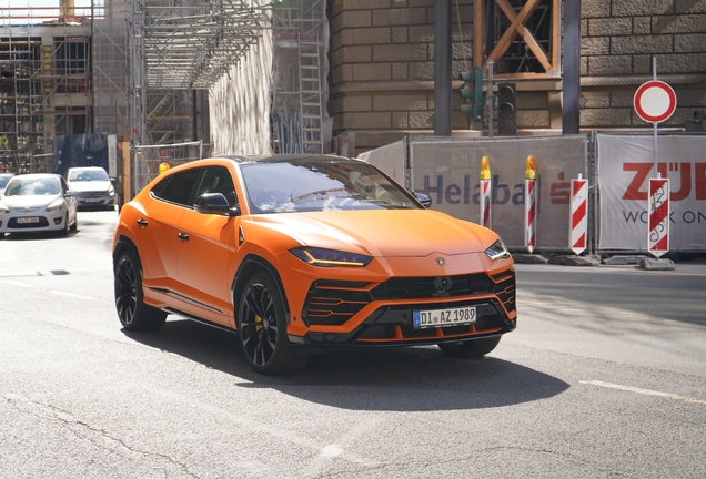 Lamborghini Urus