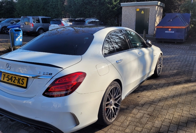 Mercedes-AMG C 63 S W205