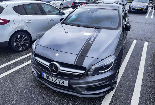 Mercedes-Benz A 45 AMG