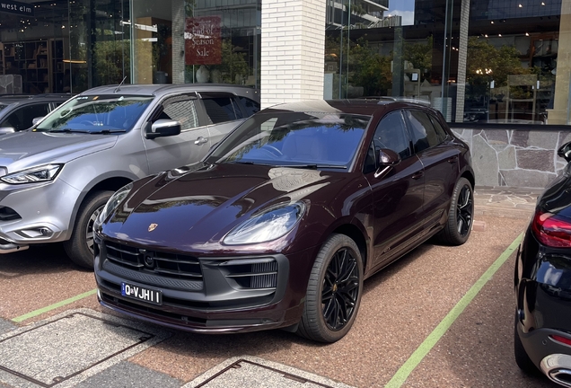 Porsche 95B Macan GTS MkIII