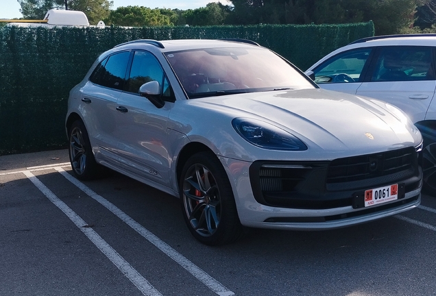 Porsche 95B Macan GTS MkIII