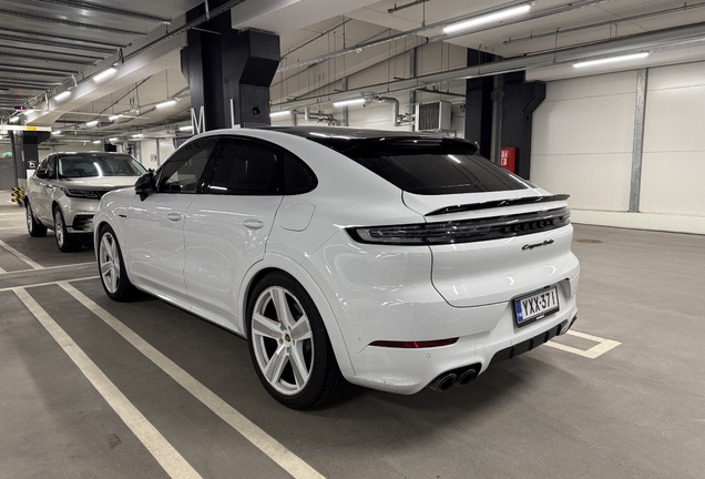 Porsche Cayenne Coupé Turbo E-Hybrid