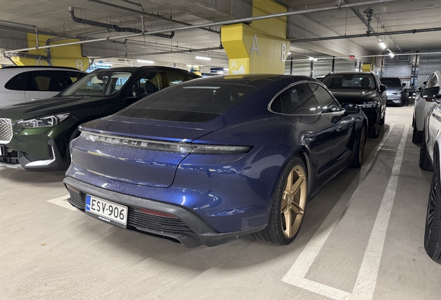 Porsche Taycan Turbo S