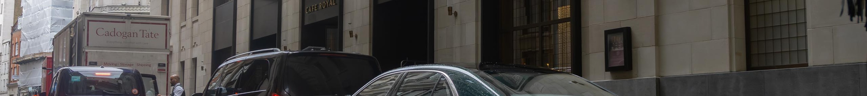 Bentley Flying Spur Hybrid Azure