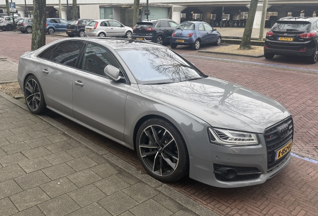 Audi S8 D4 Plus