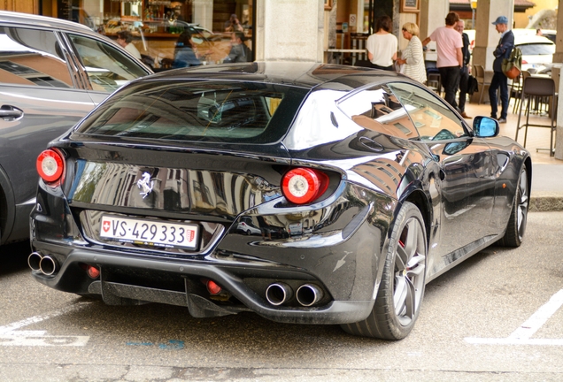 Ferrari FF