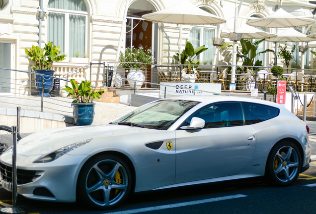 Ferrari FF