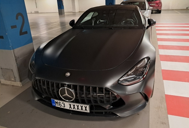 Mercedes-AMG GT 63 C192