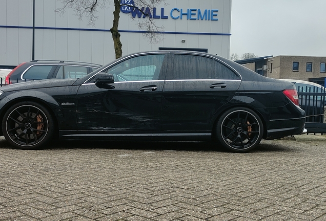 Mercedes-Benz C 63 AMG W204 2012