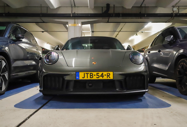 Porsche 992 Carrera 4 GTS MkII